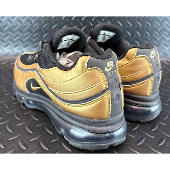Nike Air Max 24/7 Metallic Gold Black 397252-015 Mens sneakers size 9 - Picture 4 of 8